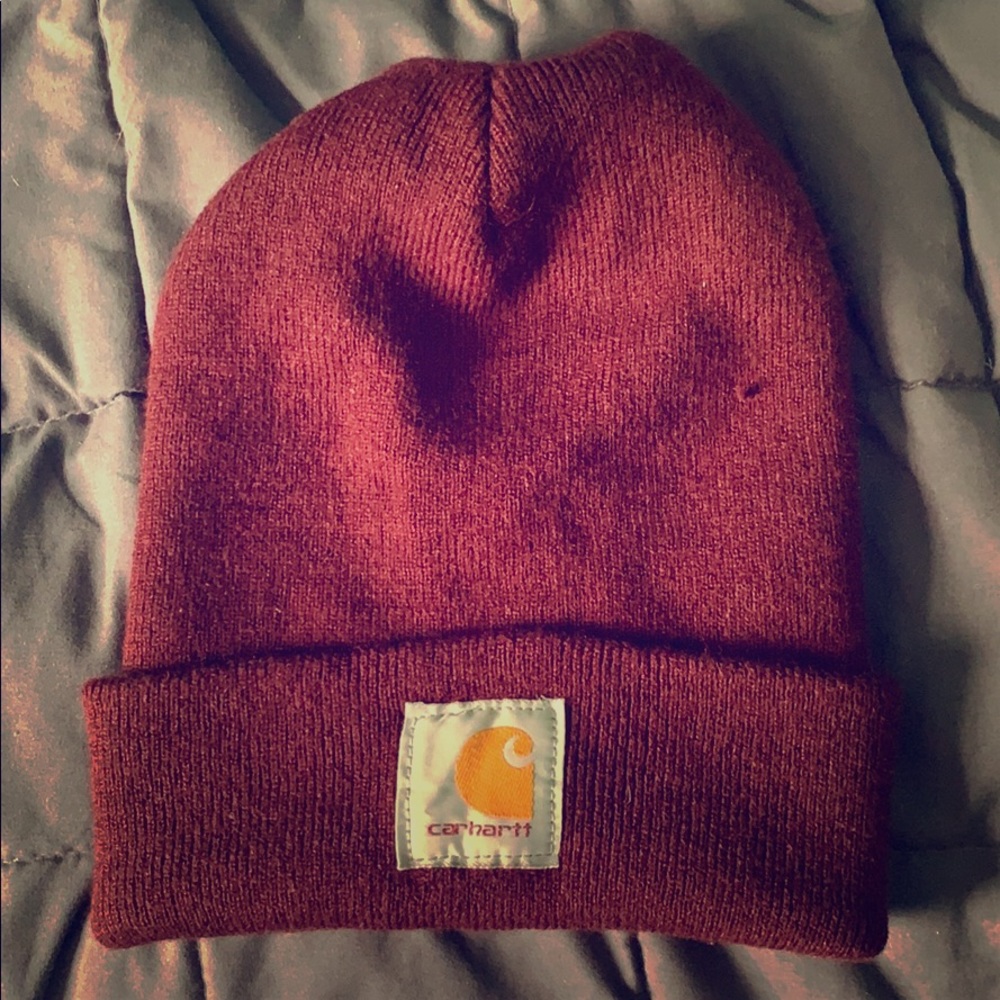 Burgundy carhartt beanie unisex